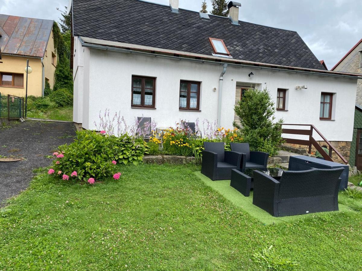 Rekreacni Dum Pohoda Jiřetín pod Jedlovou Eksteriør billede